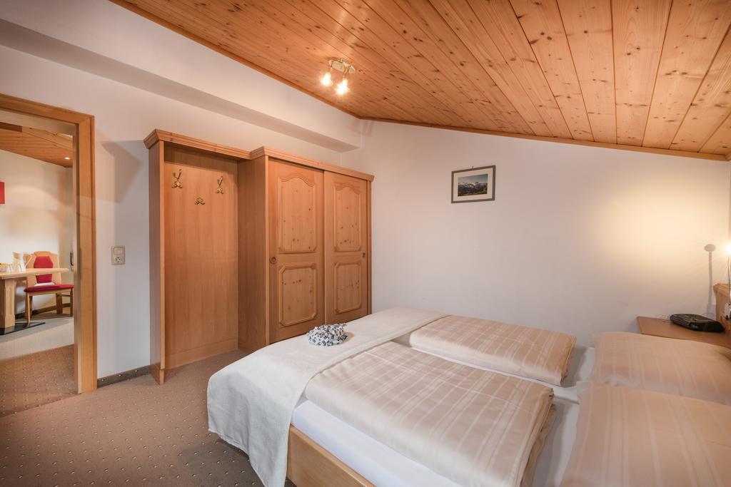 Gaestehaus Gratz - Inklusive Eintritt In Die Alpentherme Dorfgastein Extérieur photo