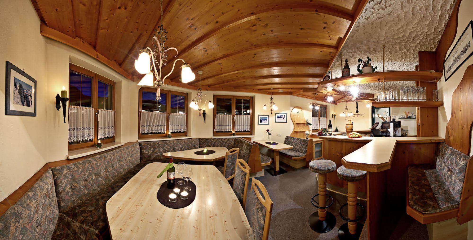 Gaestehaus Gratz - Inklusive Eintritt In Die Alpentherme Dorfgastein Extérieur photo